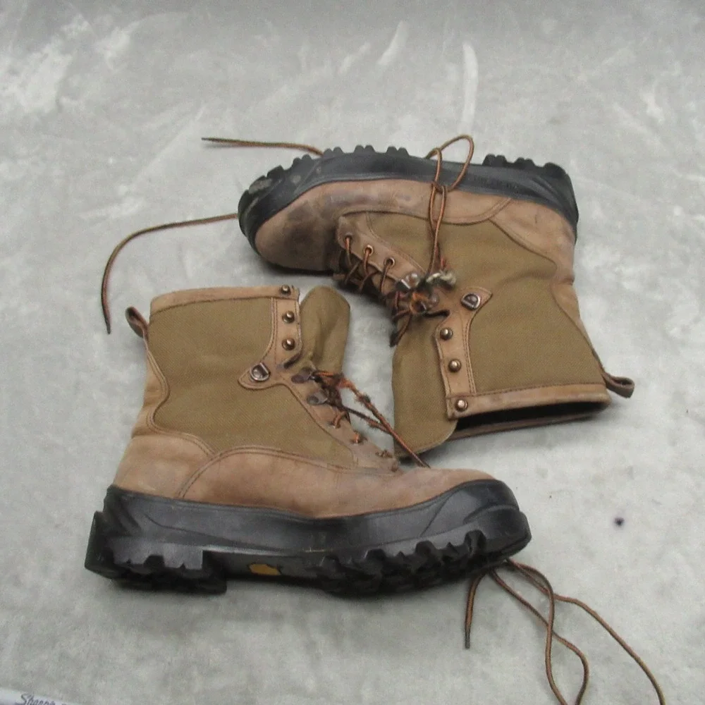 Danner few blemish